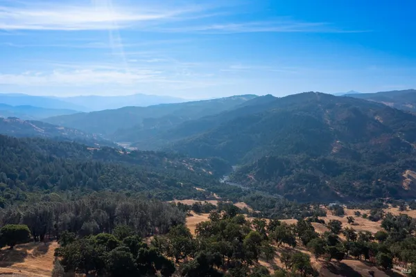 $3,430,000 | 56701 Highway 162, Covelo, CA 95428