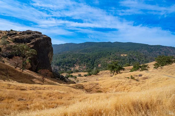 $3,430,000 | 56701 Highway 162, Covelo, CA 95428