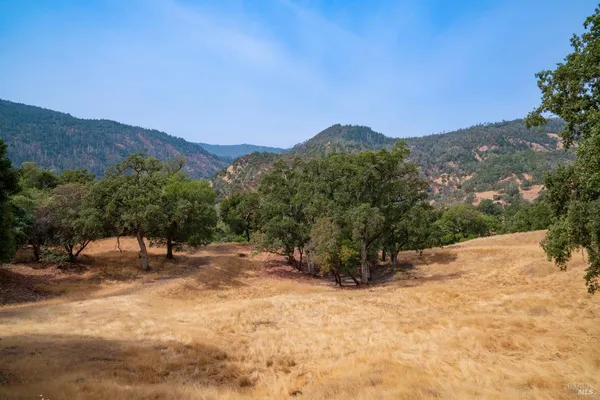 $3,430,000 | 56701 Highway 162, Covelo, CA 95428