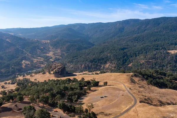 $3,430,000 | 56701 Highway 162, Covelo, CA 95428