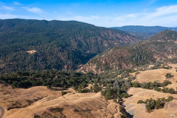 $3,430,000 | 56701 Highway 162, Covelo, CA 95428