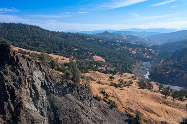 $3,430,000 | 56701 Highway 162, Covelo, CA 95428