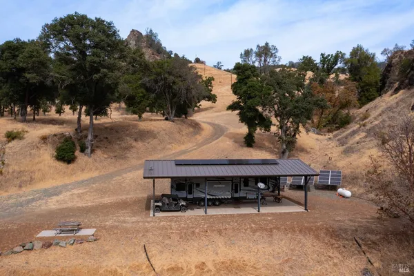 $3,430,000 | 56701 Highway 162, Covelo, CA 95428