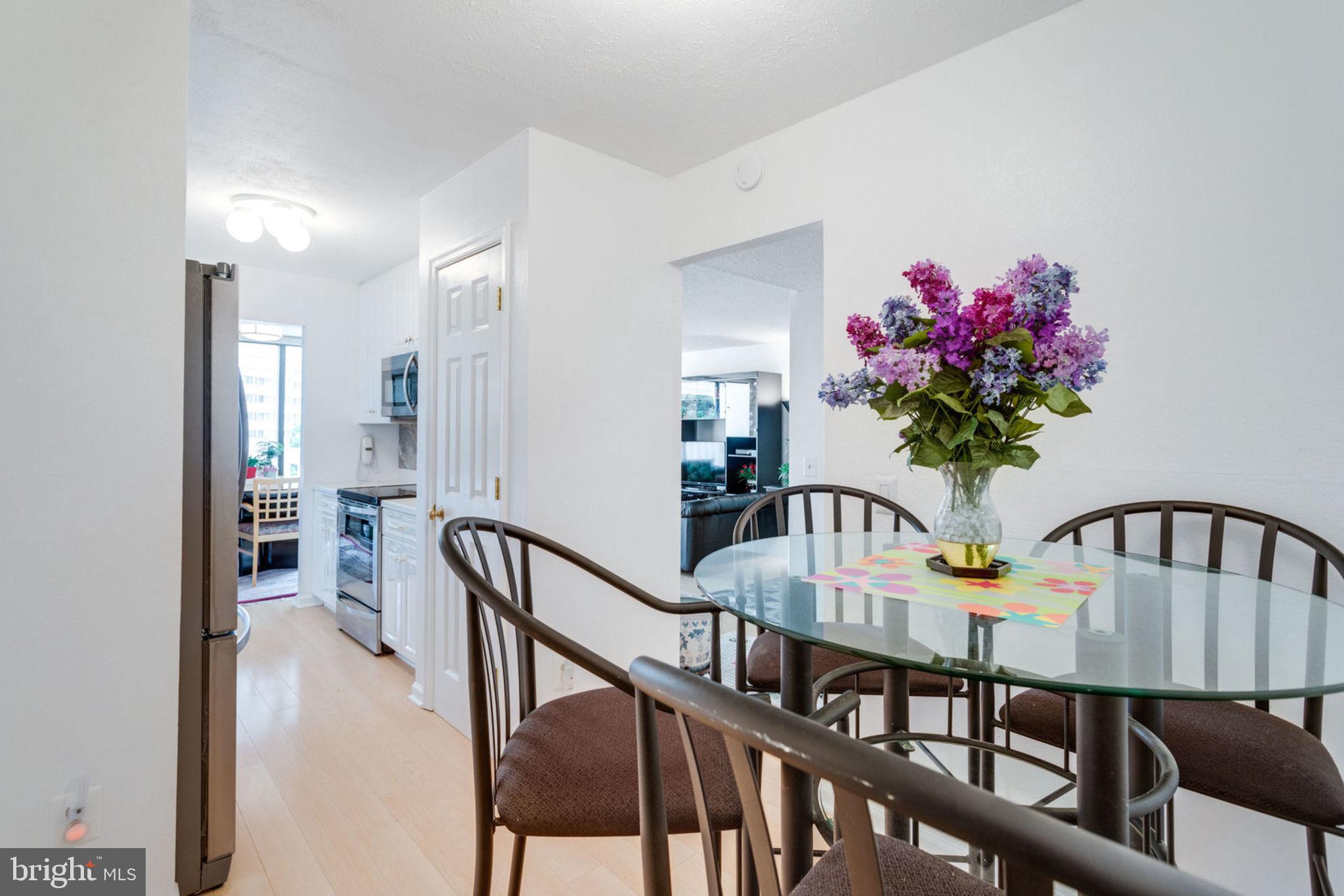 6101 Edsall Road, Unit 611 Alexandria, VA 22304 - Photo 21 of 65 BREAKFAST NOOK