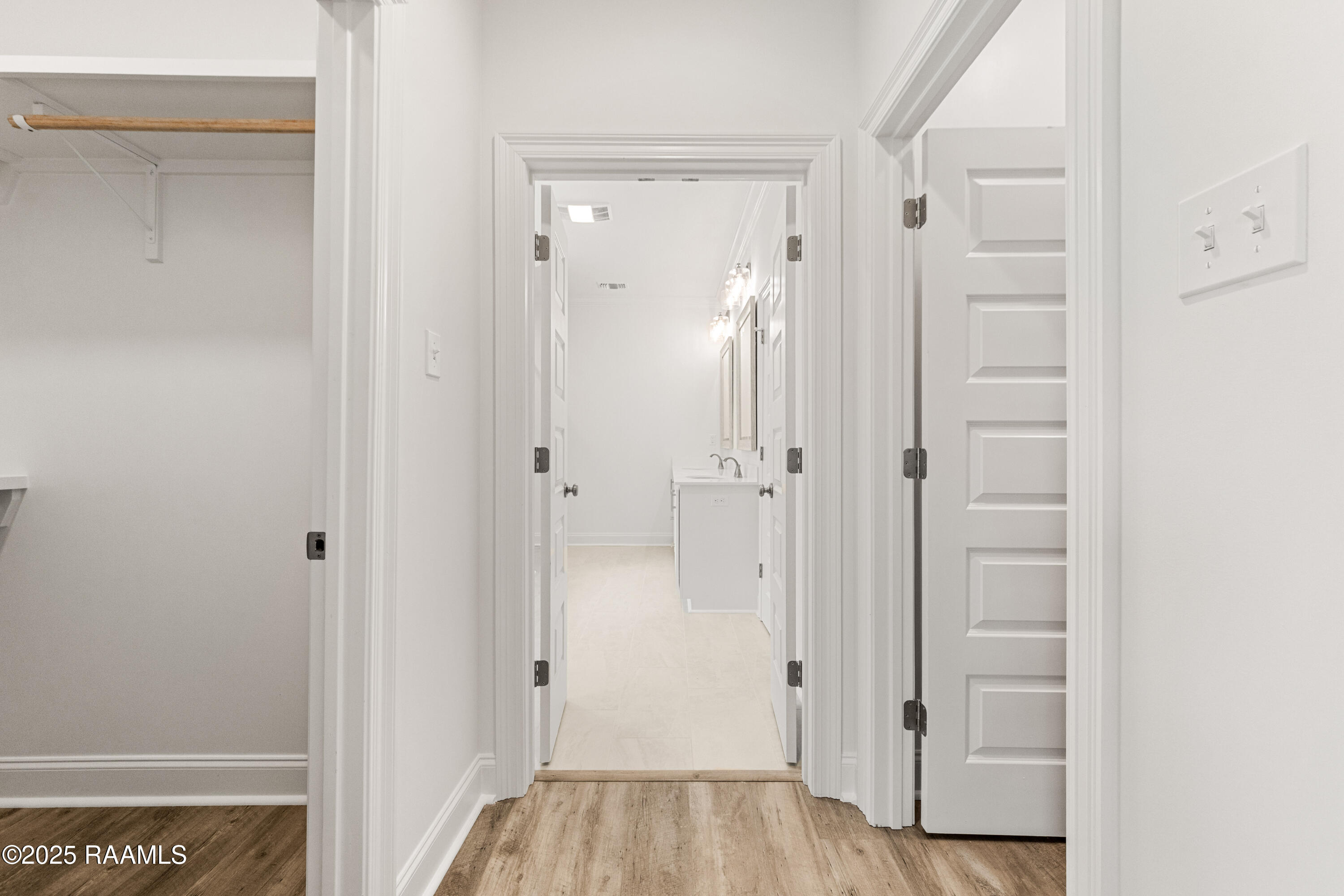 211 Bennington Lane Youngsville, LA 70592 - Photo 9 of 18 211 Bennington Ln-52