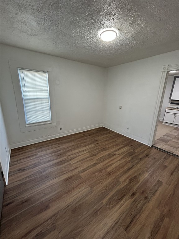 301 Weaver Street, Unit 1 Rochester, NY 14621 - Photo 5 of 10