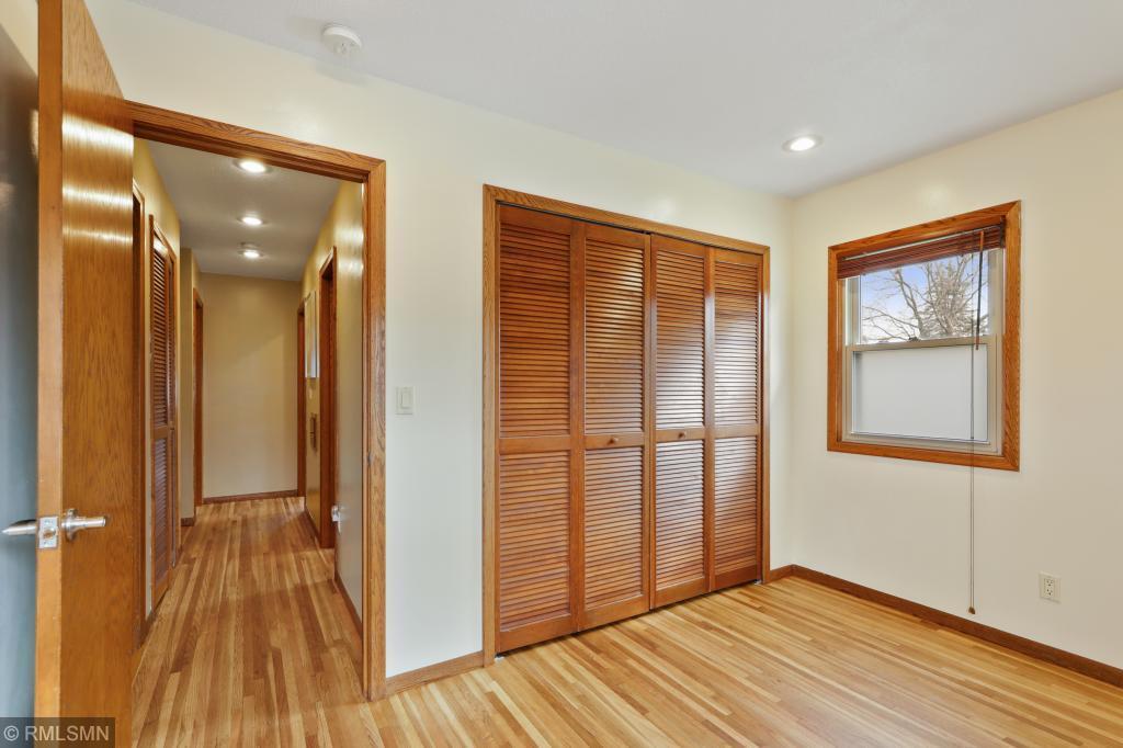 7101 Victoria Road Woodbury, MN 55125 - Photo 24 of 33 Gallery Image 24