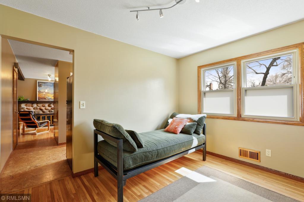 7101 Victoria Road Woodbury, MN 55125 - Photo 7 of 33 Gallery Image 7