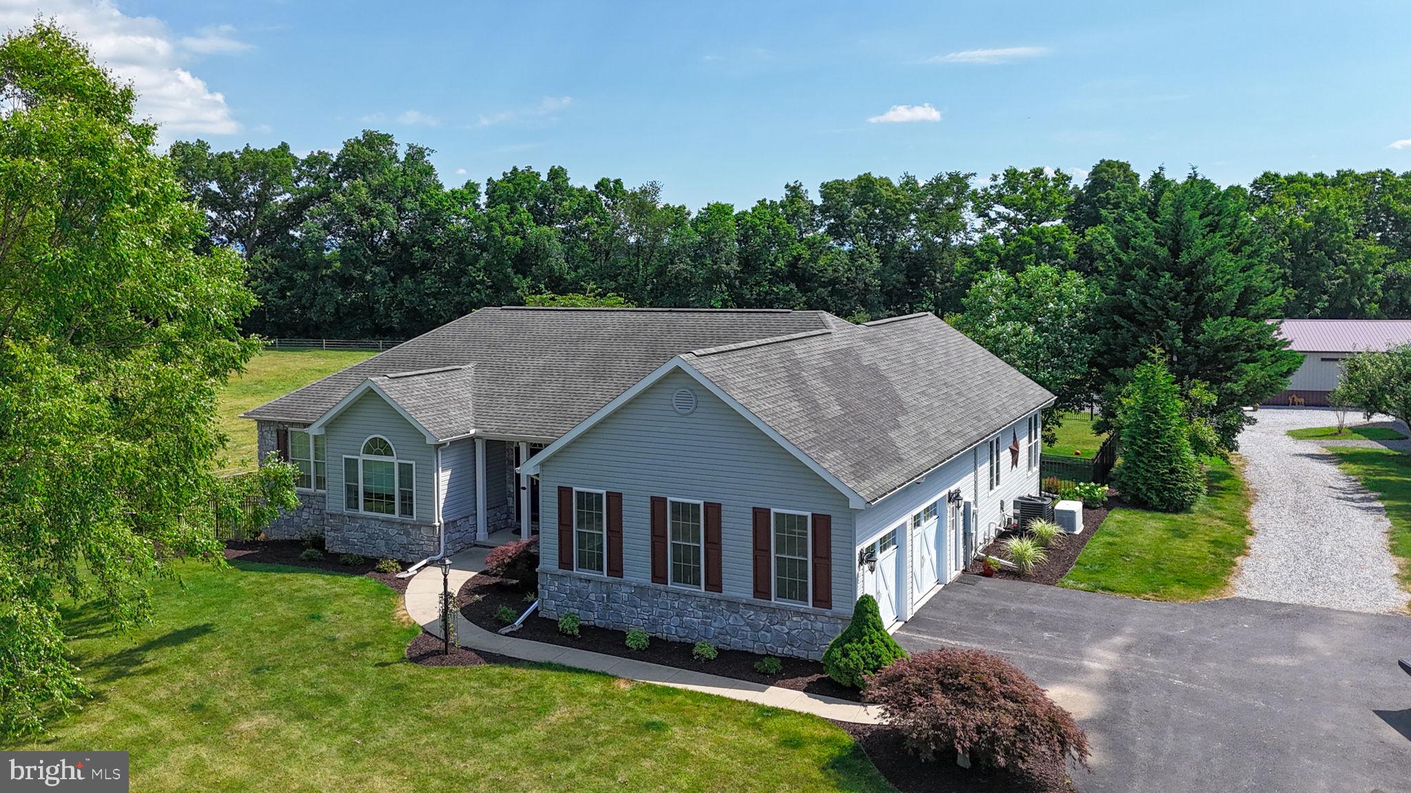 123 Stonehouse Road Carlisle, PA 17015 - Photo 3 of 54 Gallery Image 3