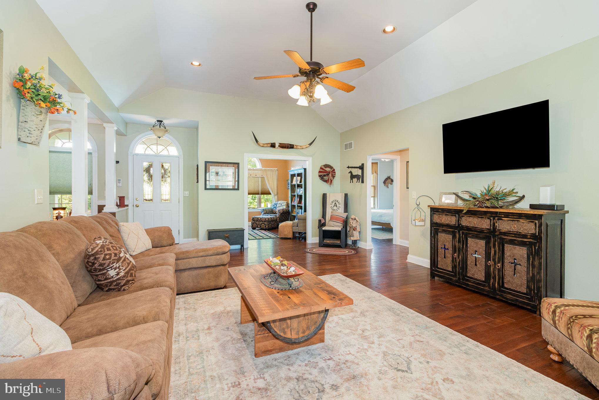 123 Stonehouse Road Carlisle, PA 17015 - Photo 7 of 54 Gallery Image 7