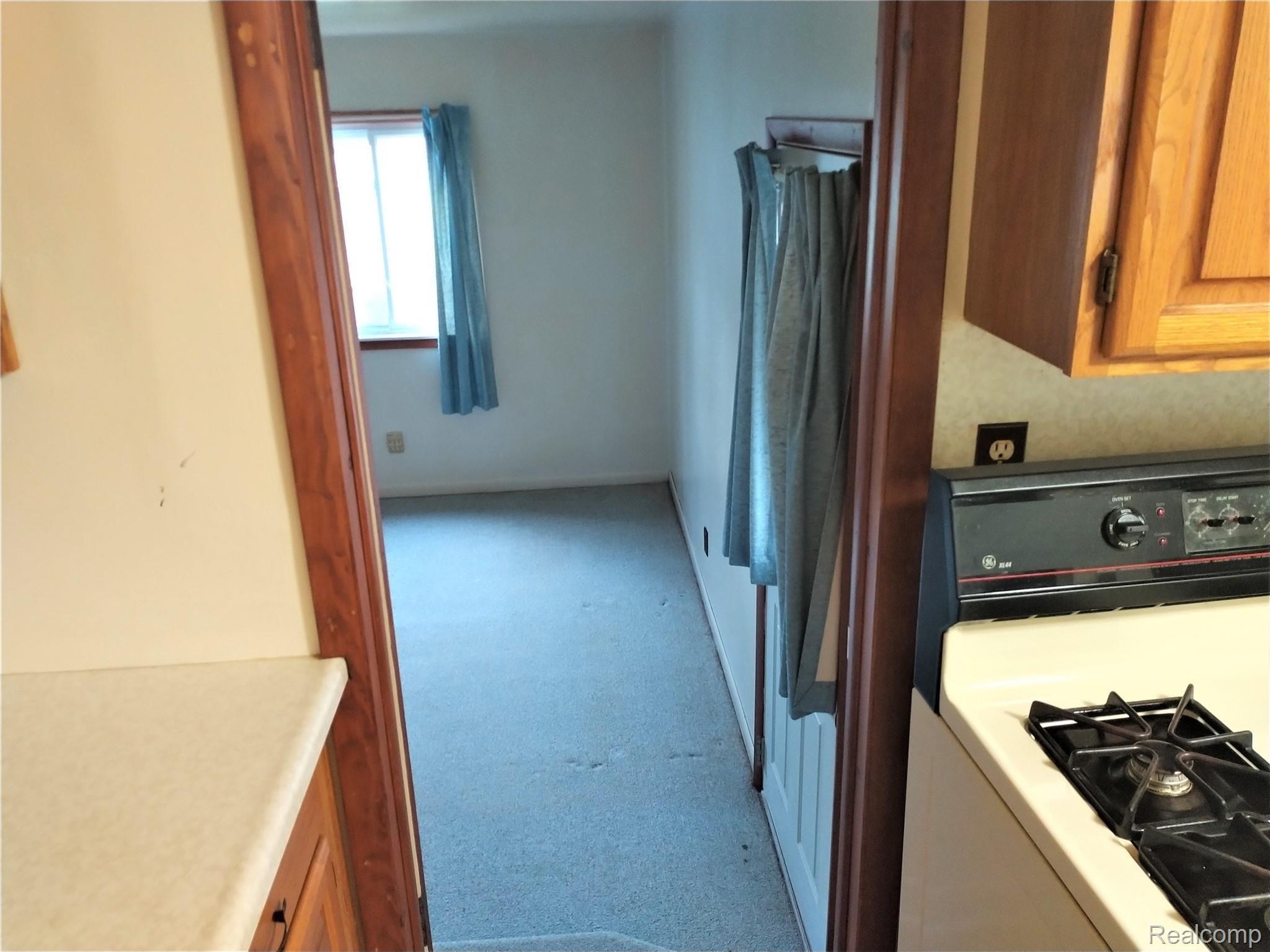 1263 Fall River Road Ypsilanti, MI 48198 - Photo 17 of 25 Bonus entry.jpg