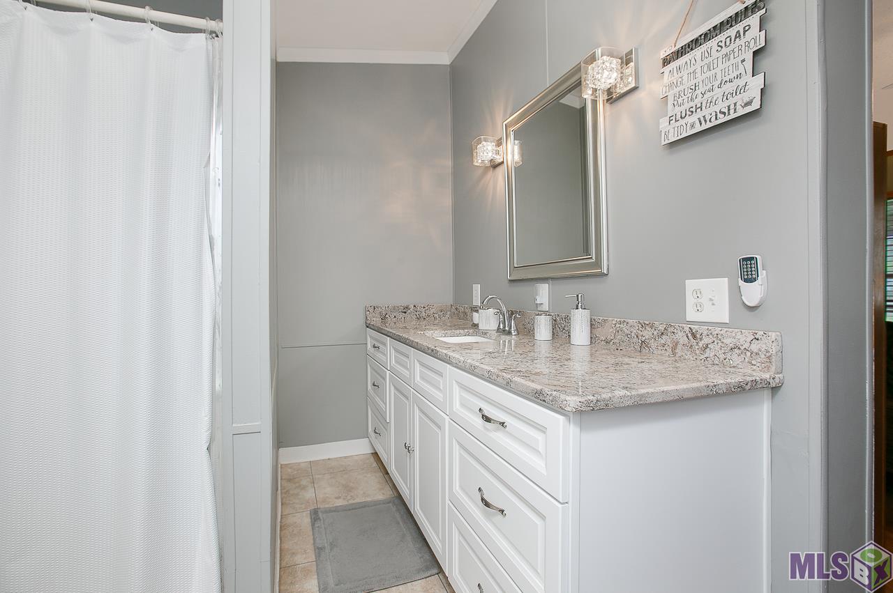 13526 Brown Road Denham Springs, LA 70726 - Photo 12 of 18 Gallery Image 12