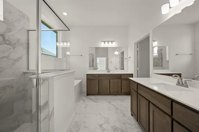 $549,260 | 973 Reeves Drive, DeSoto, TX 75115