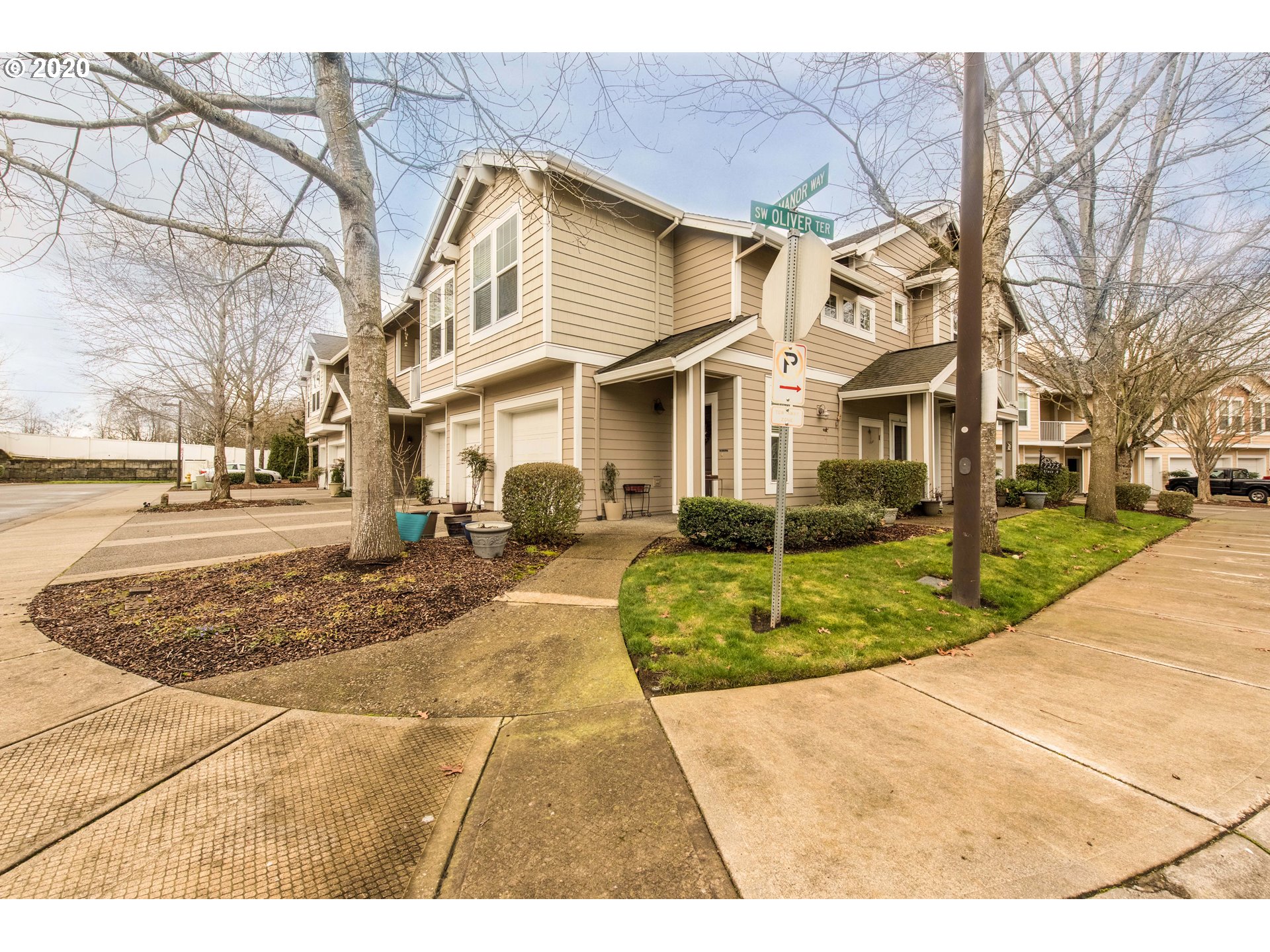 7275 Southwest Manor Way, Unit C Aloha, OR 97078 - Photo 1 of 17 Gallery Image 1