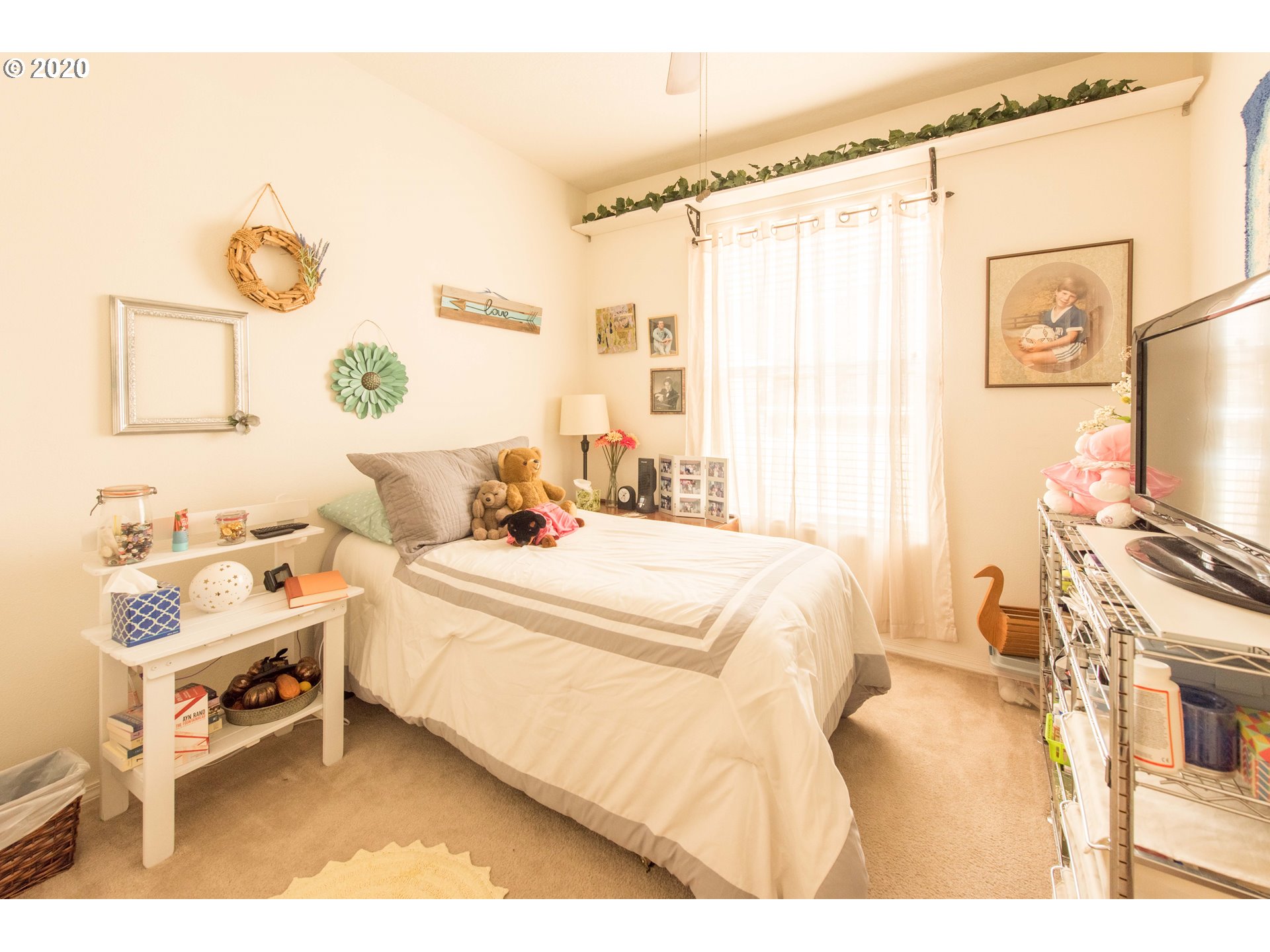 7275 Southwest Manor Way, Unit C Aloha, OR 97078 - Photo 13 of 17 Gallery Image 13