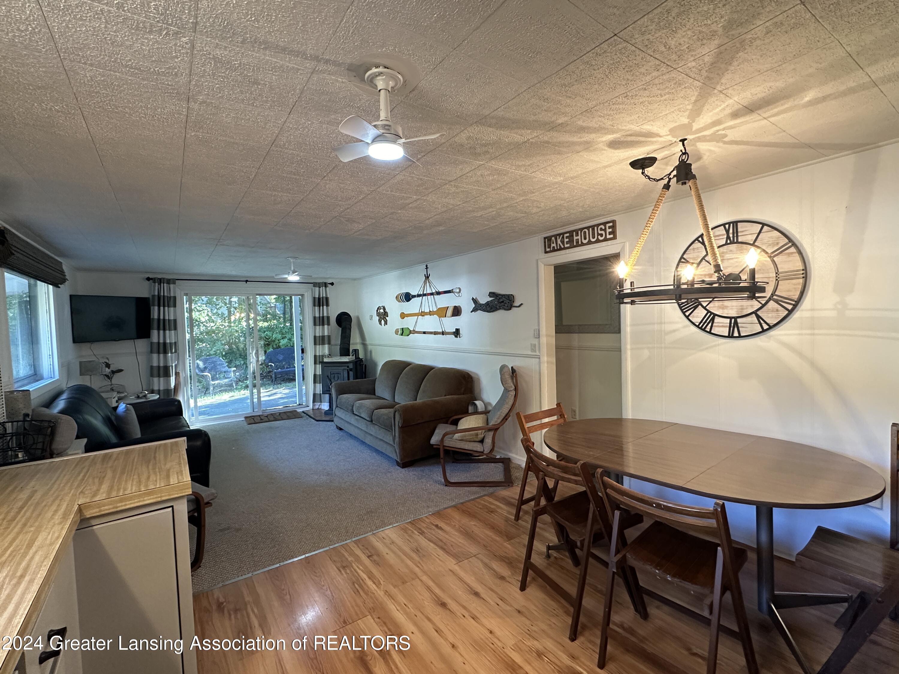 9703 Silver Lake Road Mears, MI 49436 - Photo 6 of 10 20241015_123057926_0.0 2