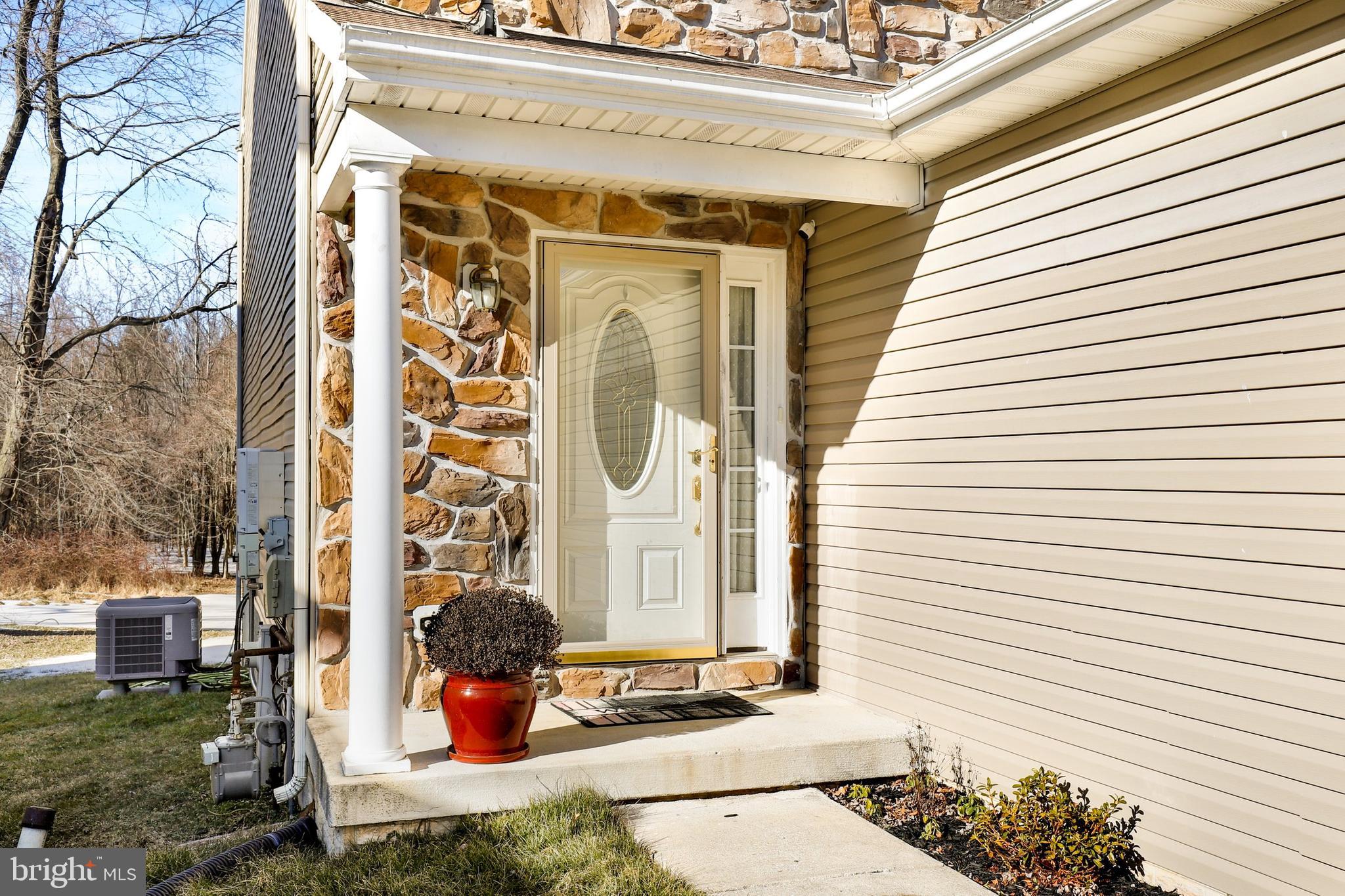 58 Ritters Lane Owings Mills, MD 21117 - Photo 4 of 54 Gallery Image 4
