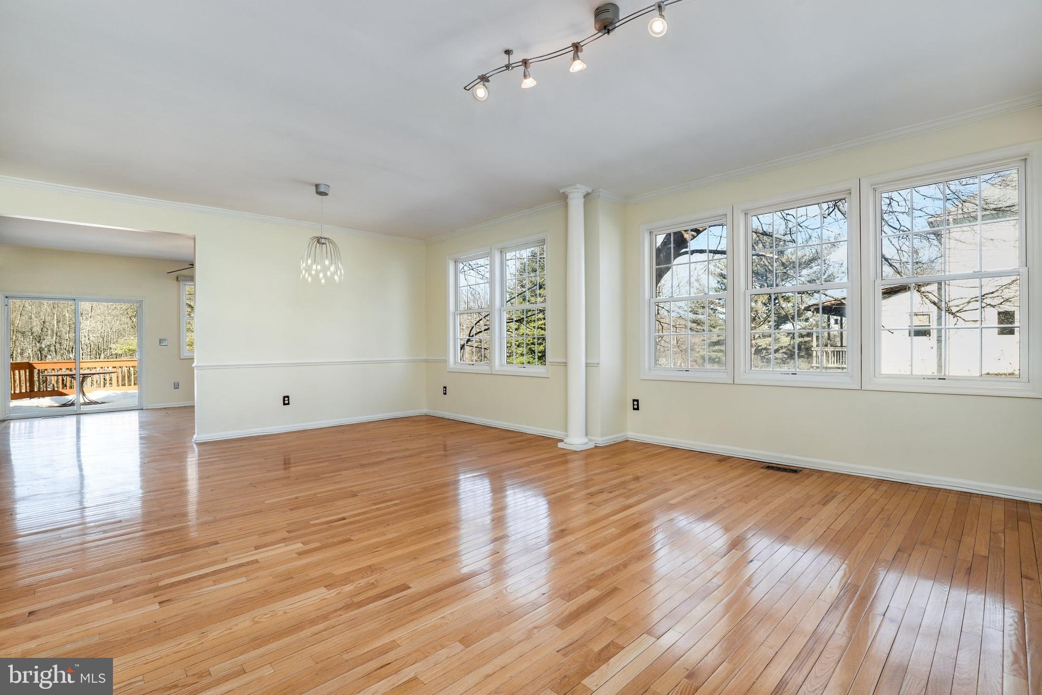 58 Ritters Lane Owings Mills, MD 21117 - Photo 8 of 54 Gallery Image 8