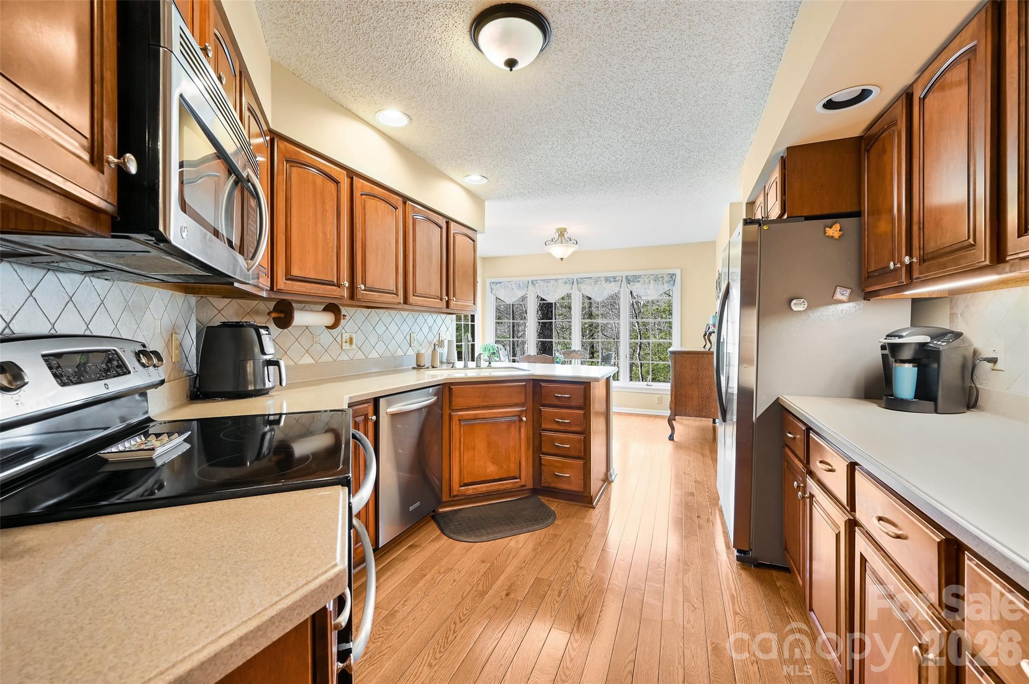 27 Cedar Summit Road Asheville, NC 28803 - Photo 12 of 30 Gallery Image 12