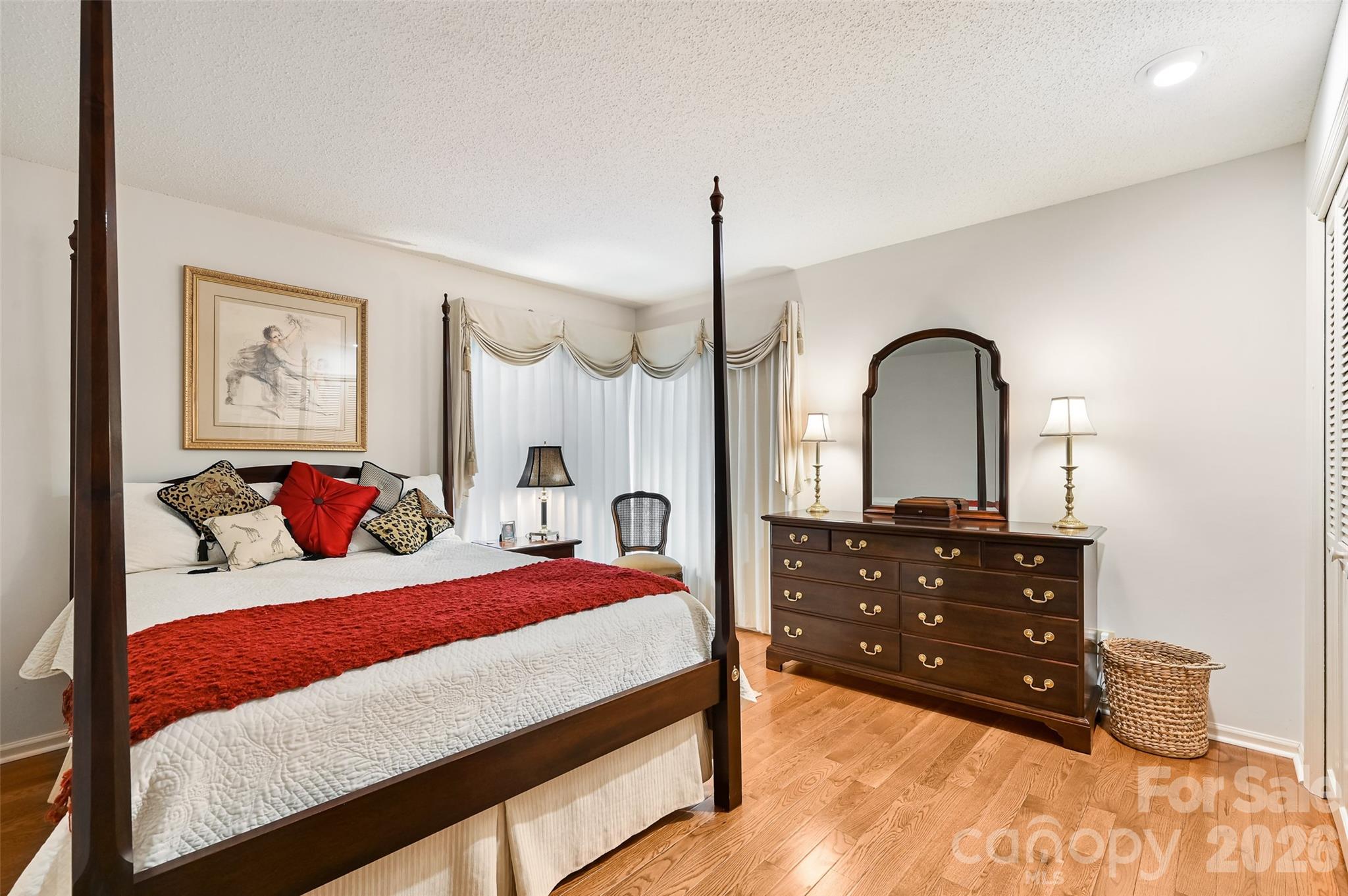 27 Cedar Summit Road Asheville, NC 28803 - Photo 19 of 30 Gallery Image 19