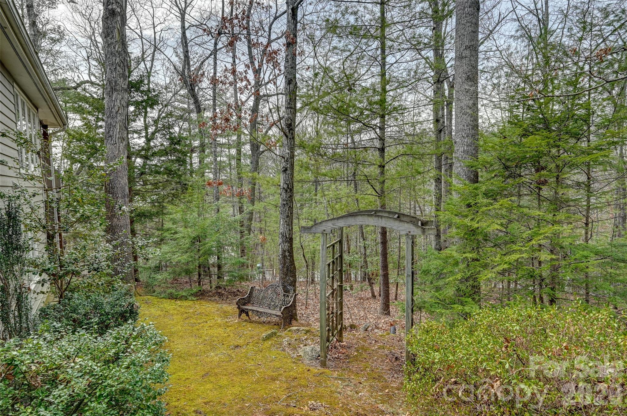 27 Cedar Summit Road Asheville, NC 28803 - Photo 22 of 30 Gallery Image 22