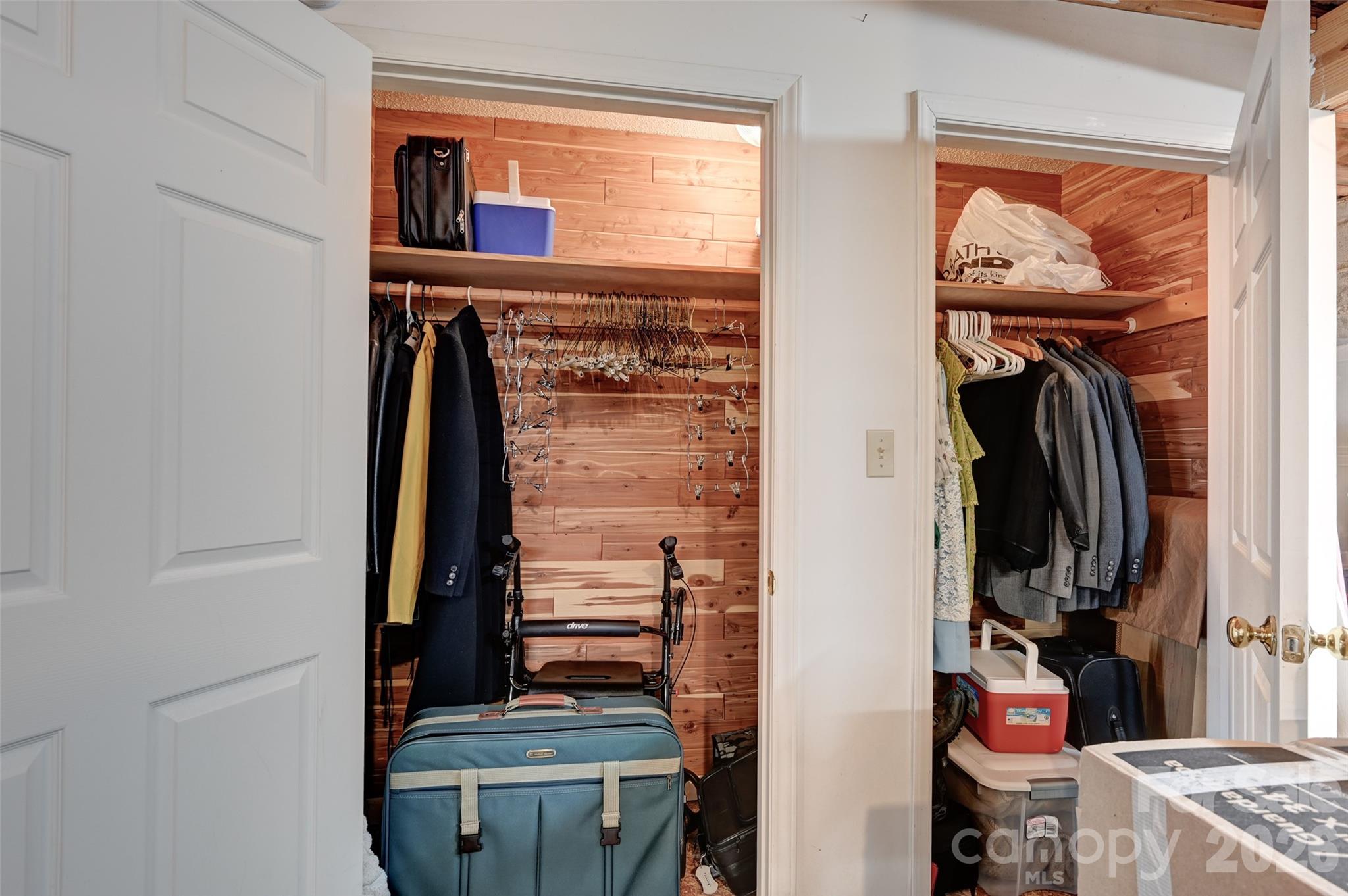 27 Cedar Summit Road Asheville, NC 28803 - Photo 30 of 30 Gallery Image 30