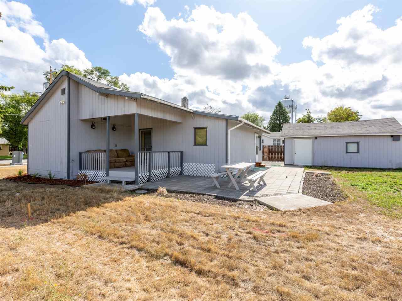 1322 South Pierce Road Spokane Valley, WA 99206 - Photo 4 of 18 Gallery Image 4