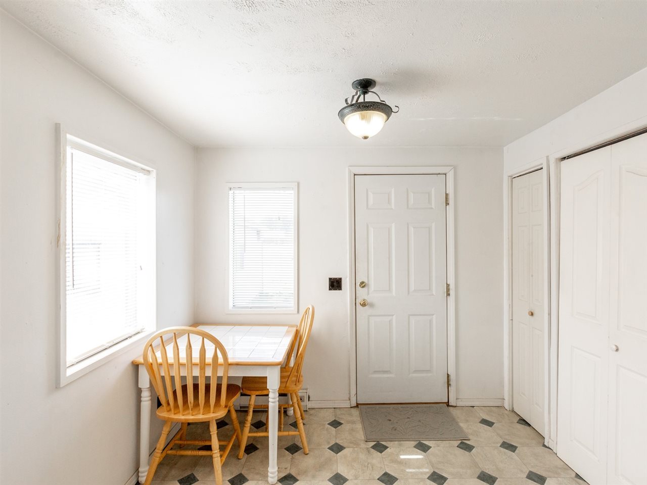 1322 South Pierce Road Spokane Valley, WA 99206 - Photo 10 of 18 Gallery Image 10