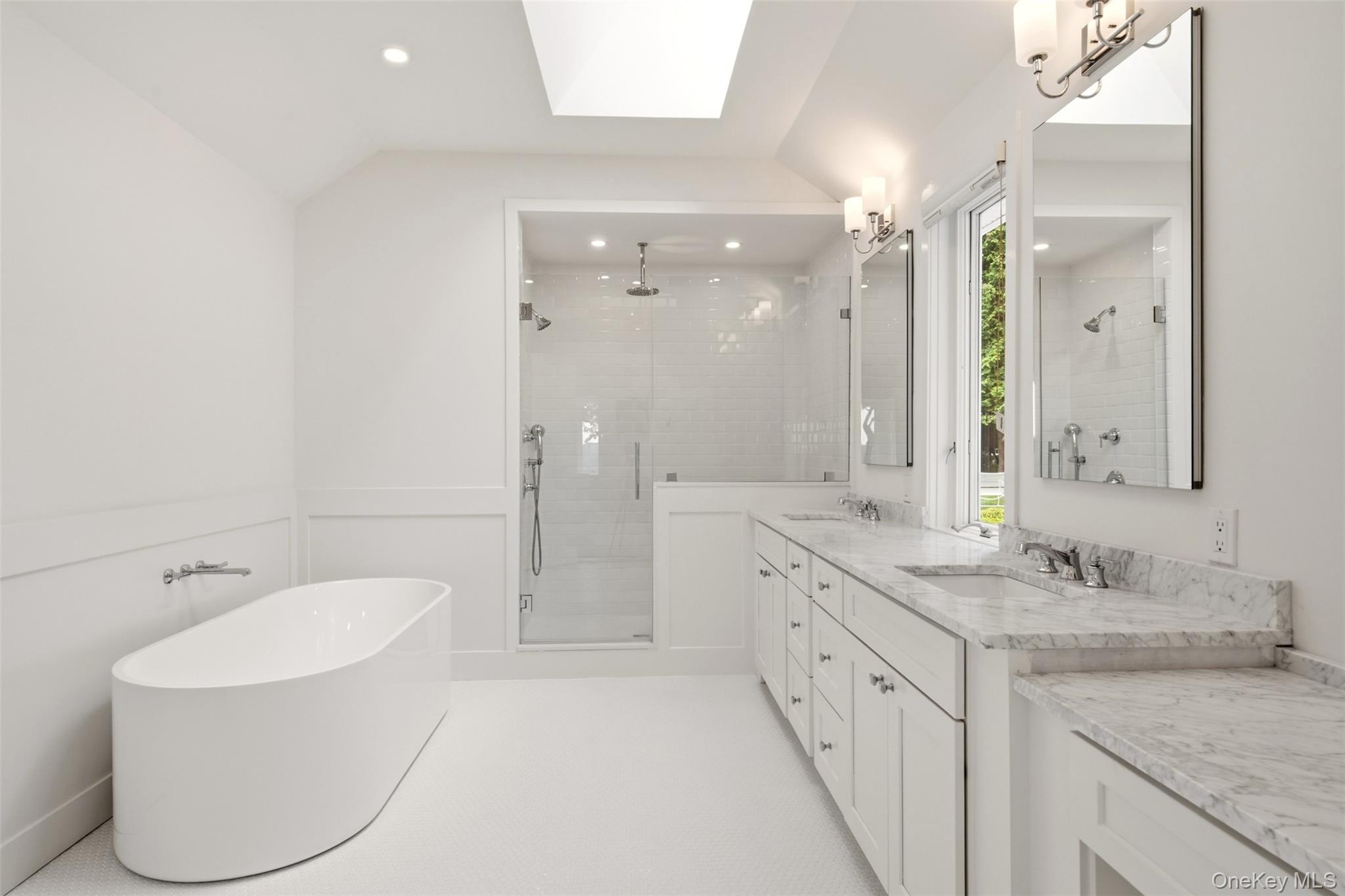 86 White Hill Road Cold Spring Harbor, NY 11724 - Photo 22 of 36