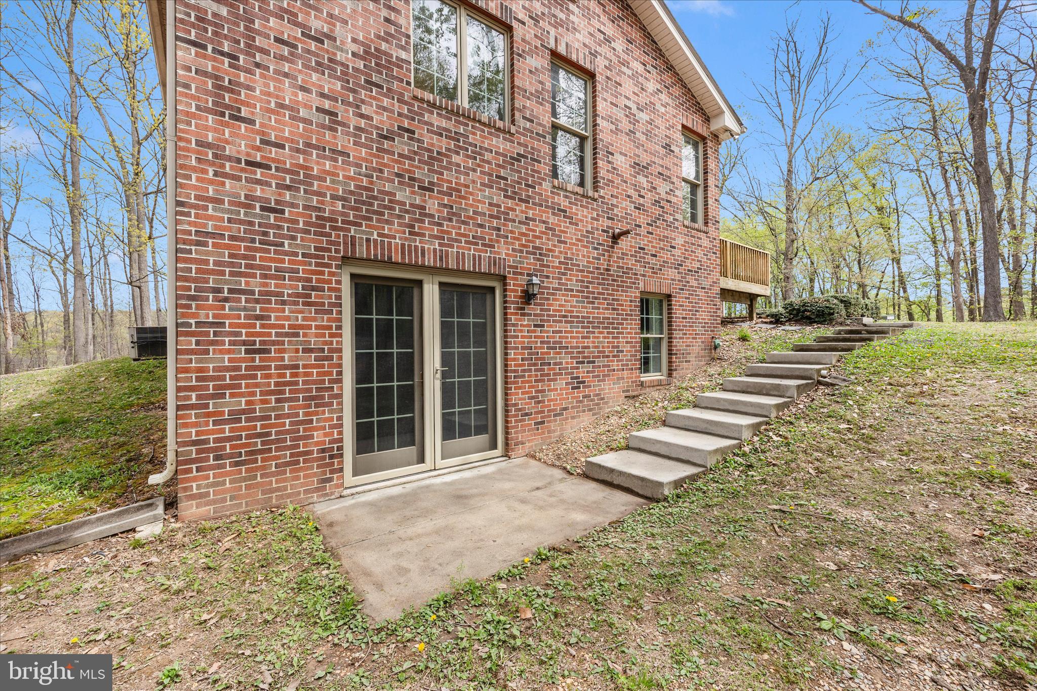 10393 Liberty Road Frederick, MD 21701 - Photo 44 of 47 Exterior Back