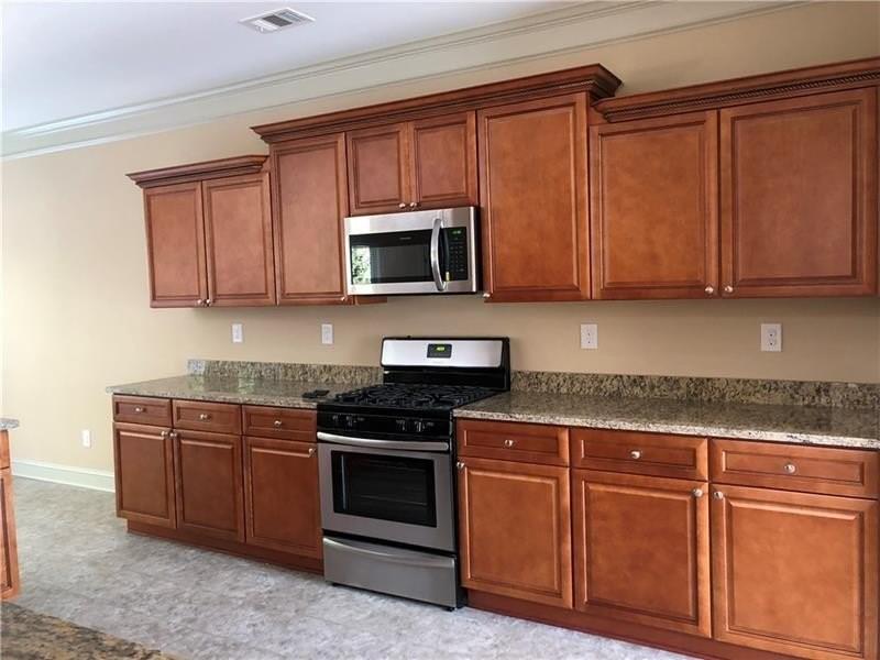 2232 Chance Lane Grayson, GA 30017 - Photo 6 of 25