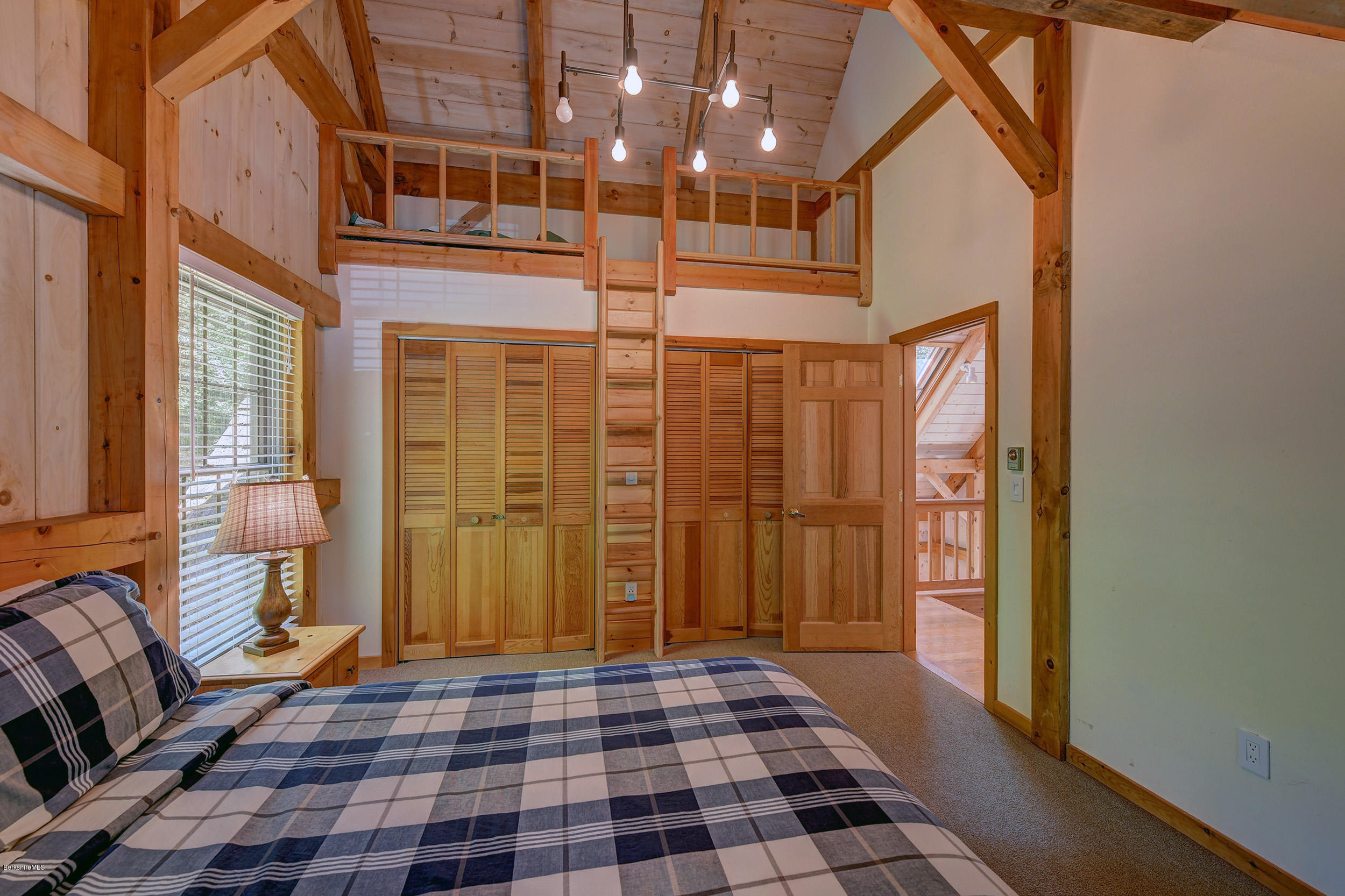 726 North Main Road Otis, MA 01253 - Photo 18 of 30