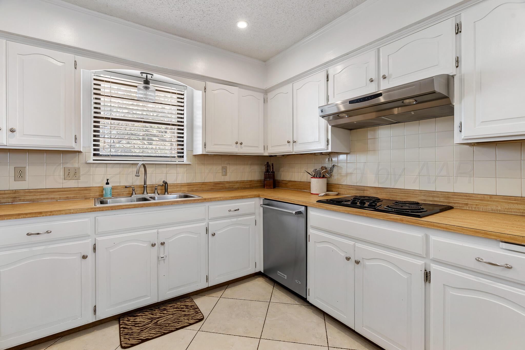 6000 Gainsborough Road Amarillo, TX 79106 - Photo 12 of 26 6000 Gainsborough Road (12 of 29)