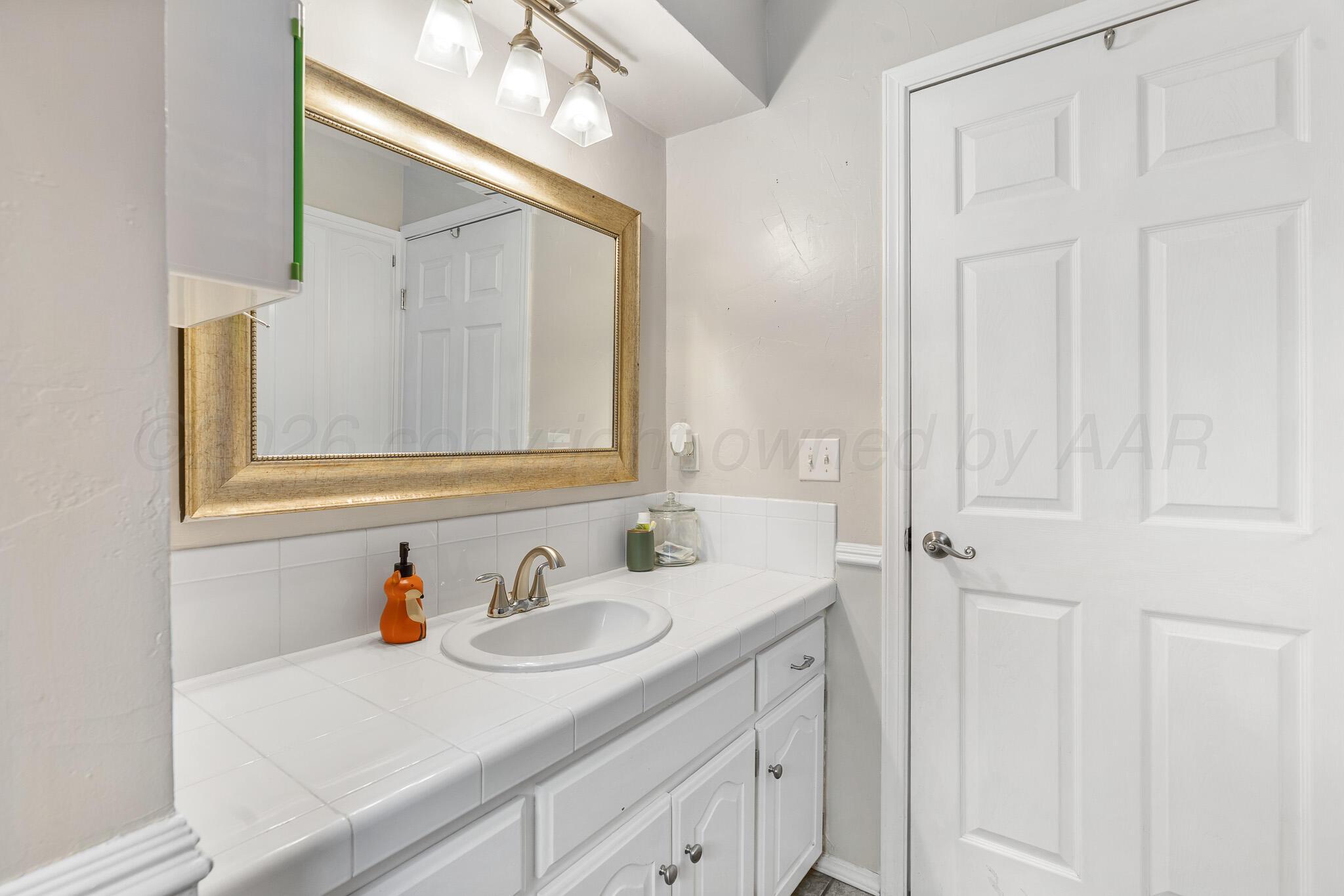 6000 Gainsborough Road Amarillo, TX 79106 - Photo 20 of 26 6000 Gainsborough Road (19 of 29)