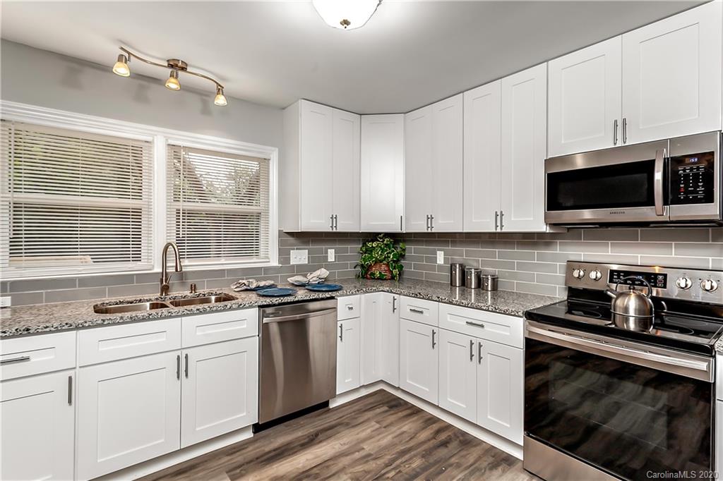 7115 Crossridge Road Charlotte, NC 28214 - Photo 5 of 13 Gallery Image 5