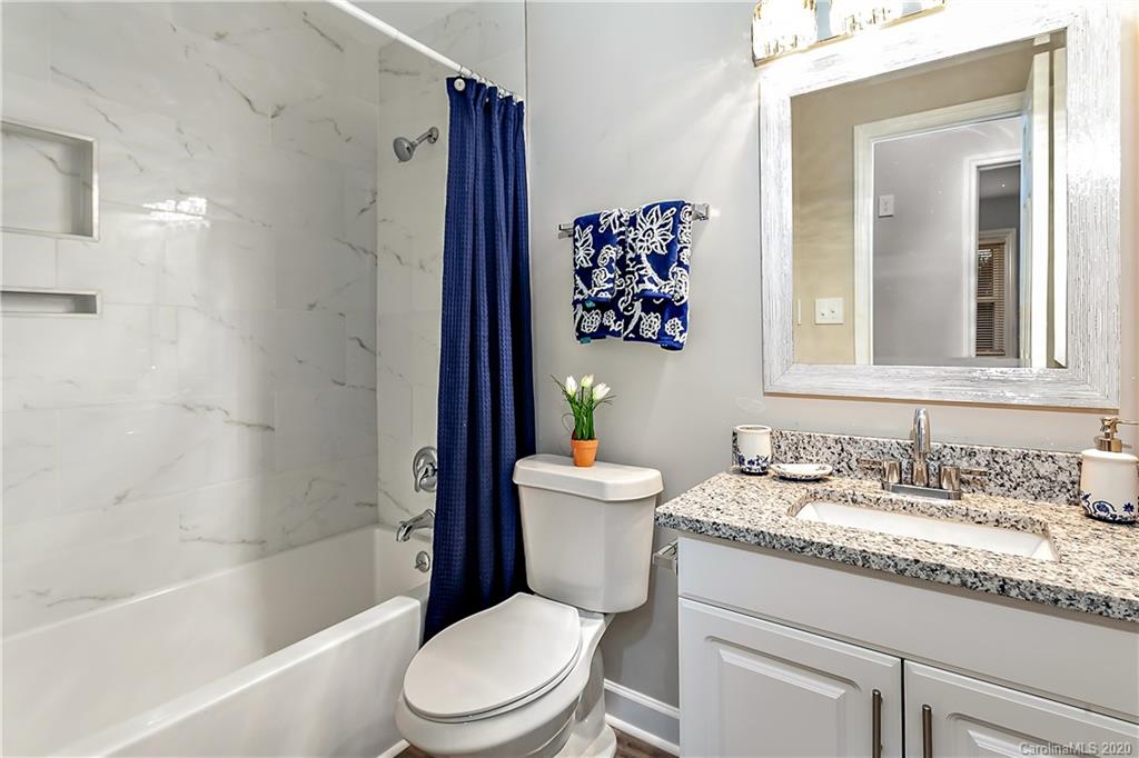 7115 Crossridge Road Charlotte, NC 28214 - Photo 9 of 13 Gallery Image 9