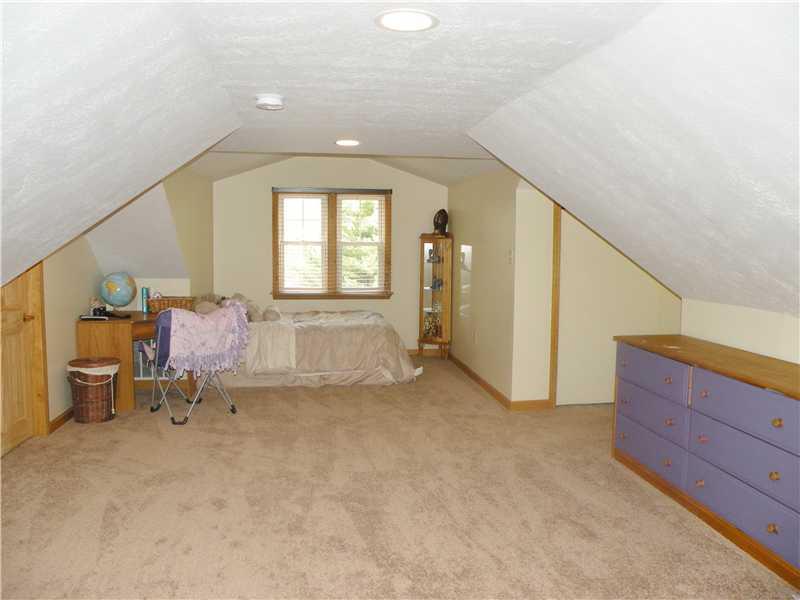 1015 Old Washington Road Canonsburg, PA 15317 - Photo 13 of 25 Bedroom.