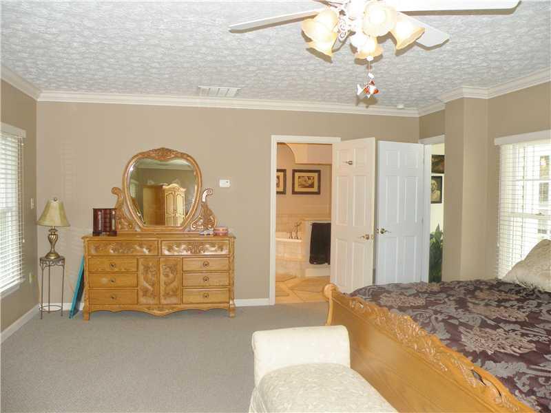 1015 Old Washington Road Canonsburg, PA 15317 - Photo 10 of 25 Master Bedroom.