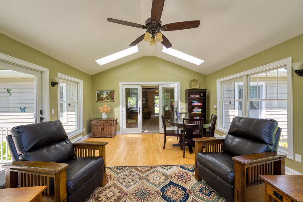 2109 Porcupine Bay Road Ellison Bay, WI 54210 - Photo 10 of 38