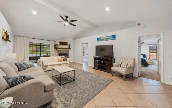 $2,700 | 12401 Antler Hill Lane, Jacksonville, FL 32224