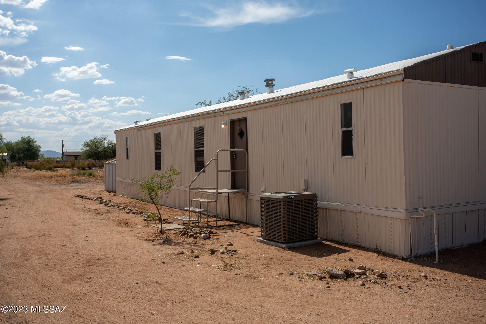 11865 North Derringer Road Marana, AZ 85653 - Photo 26 of 28 11865 N Derringer-New AC