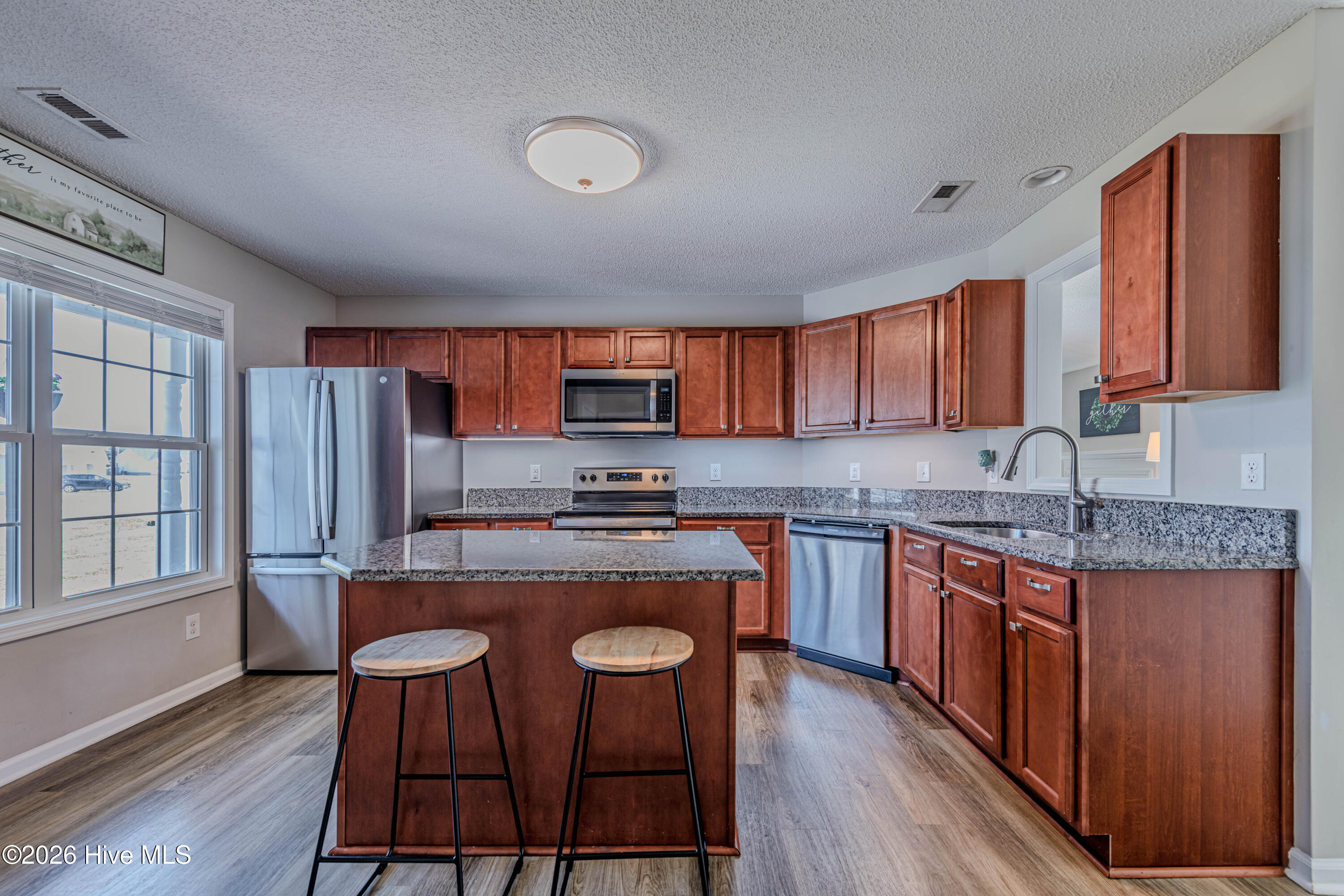 317 Shadyrock Path Richlands, NC 28574 - Photo 14 of 52 Rbecca P (6 of 51)