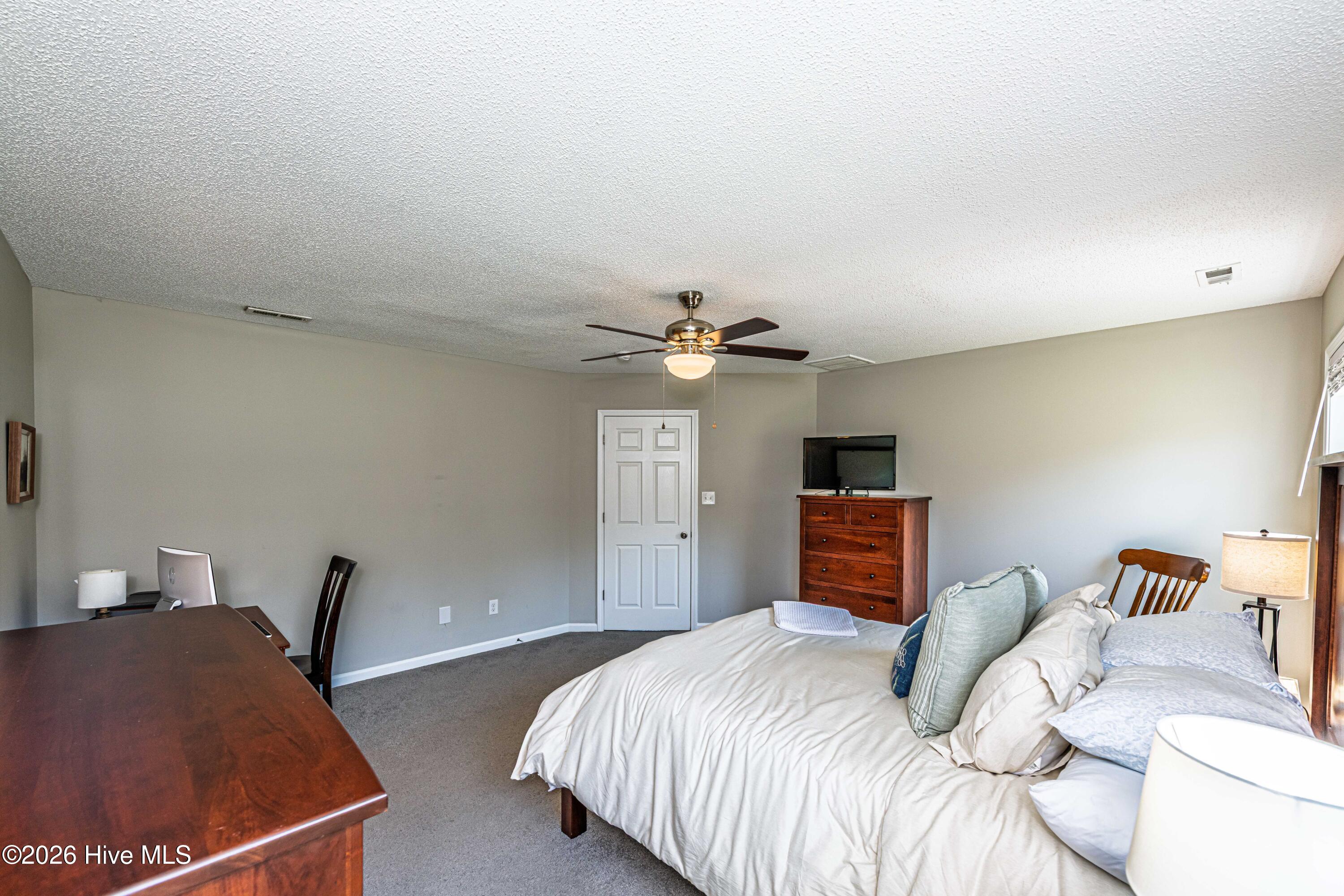 317 Shadyrock Path Richlands, NC 28574 - Photo 25 of 52 Rbecca P (25 of 51)