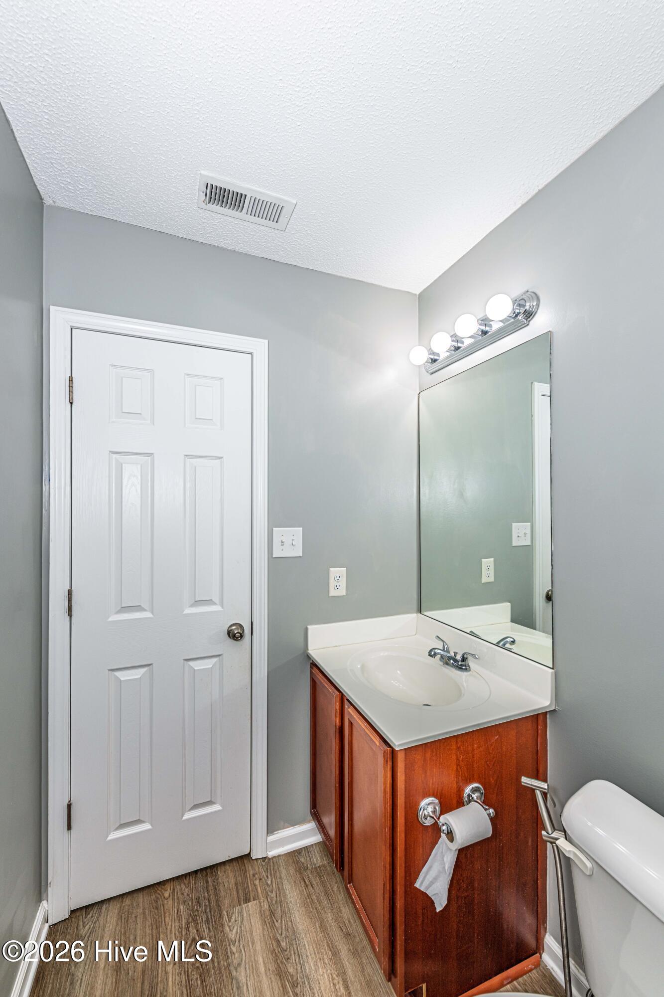 317 Shadyrock Path Richlands, NC 28574 - Photo 5 of 52 Rbecca P (45 of 51)