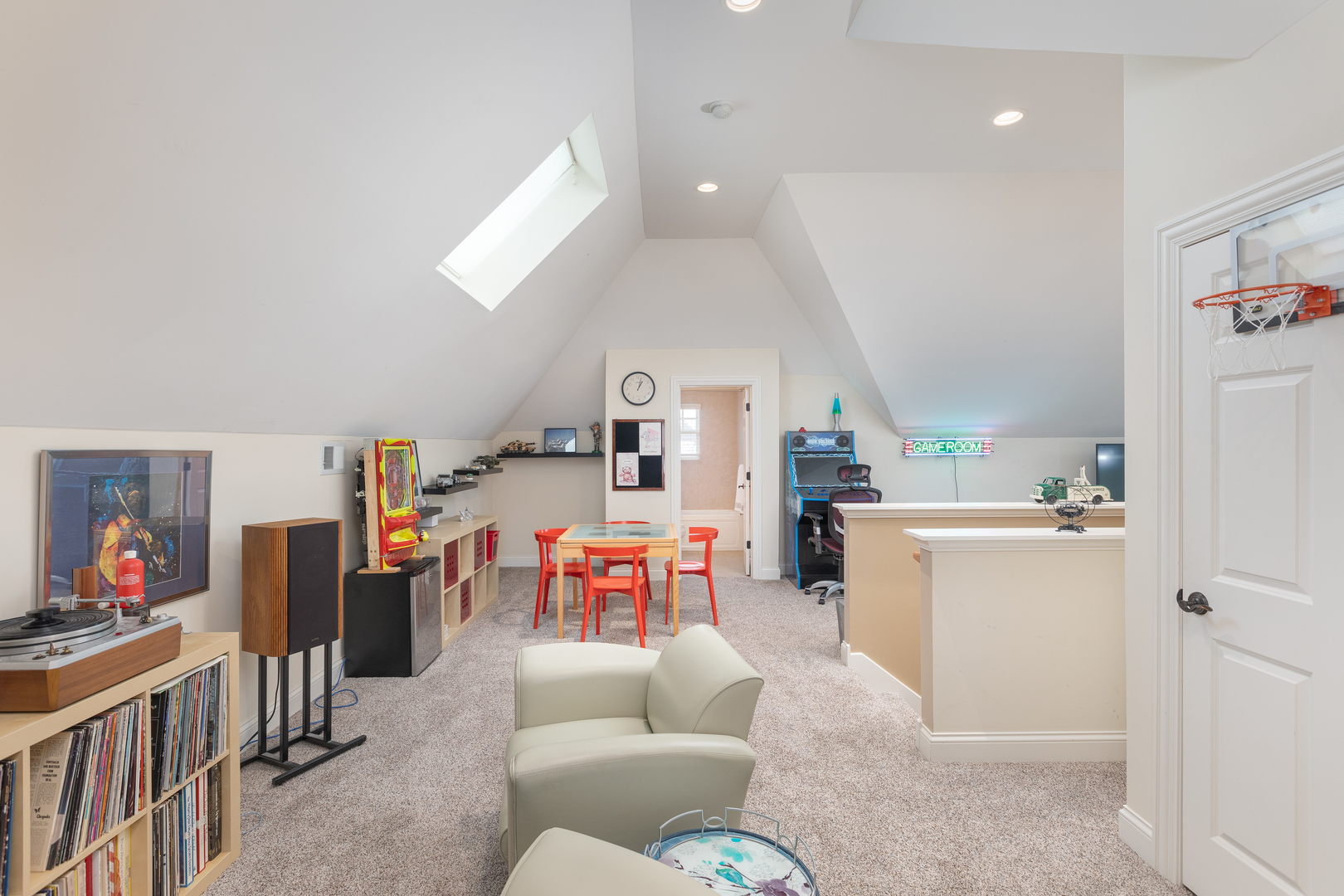 655 Sunset Drive Naperville, IL 60540 - Photo 45 of 61 a living room with furniture and a wooden floor