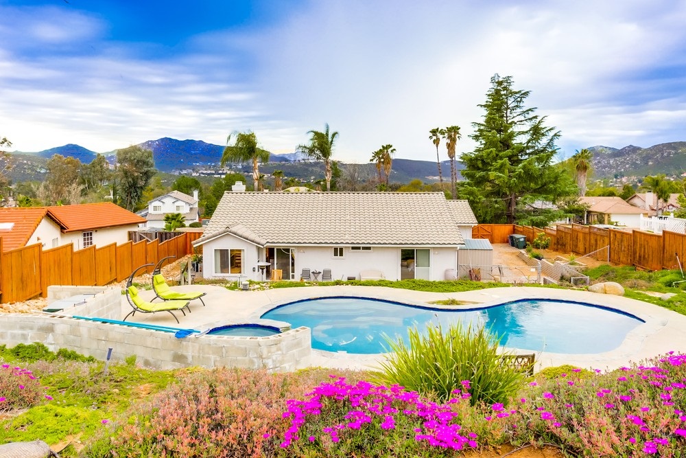 23758 Gymkhana Road Ramona, CA 92065 - Photo 3 of 25 Gallery Image 3