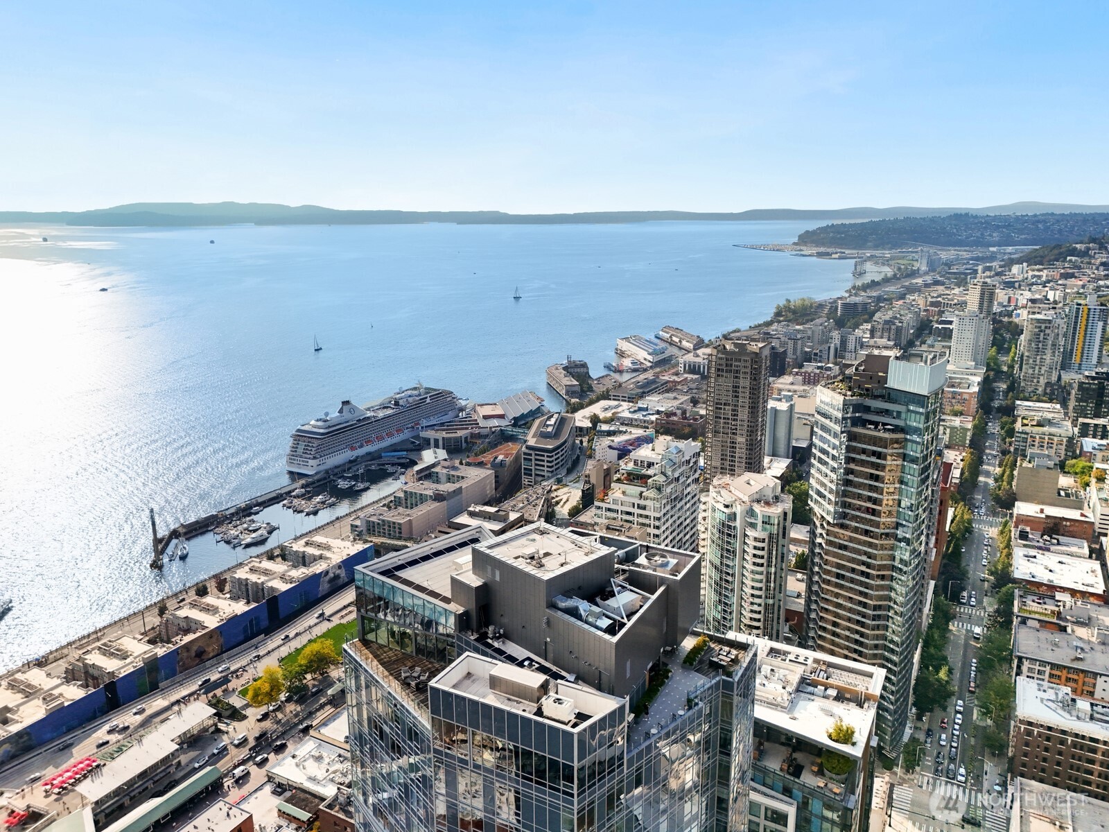 121 Stewart Street, Unit 1502 Seattle, WA 98101 - Photo 19 of 22 an aerial view of a city
