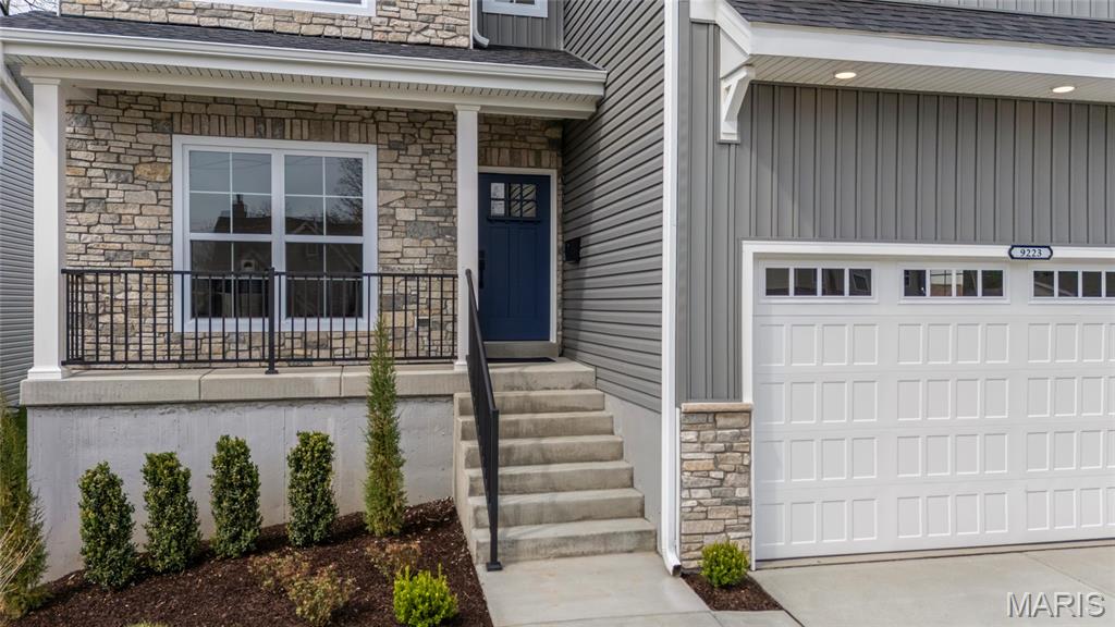 9223 Merritt Avenue Rock Hill, MO 63144 - Photo 2 of 39