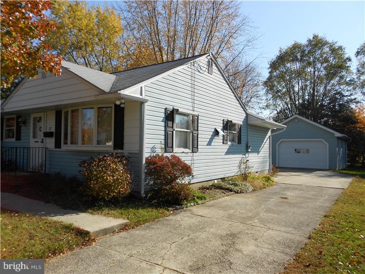 27 Mahoney Road Pennsville, NJ 08070 - Photo 11 of 25 Gallery Image 11