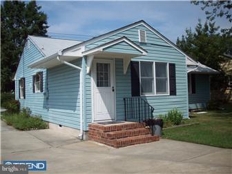 27 Mahoney Road Pennsville, NJ 08070 - Photo 3 of 25 Exterior Back